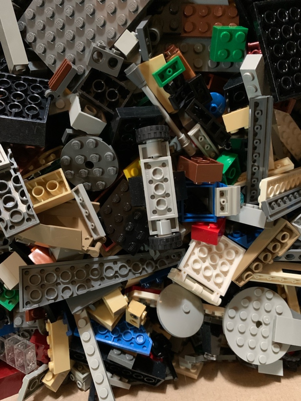 Bulk Legos 2 Pounds- Random Selection-Cleaned